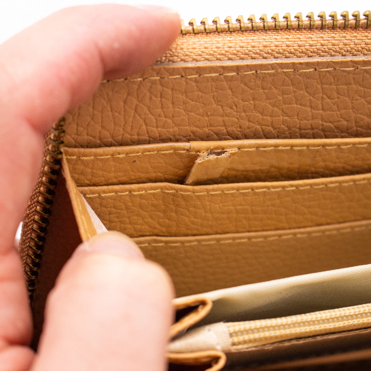 Faulty Cork Wallets SB-254