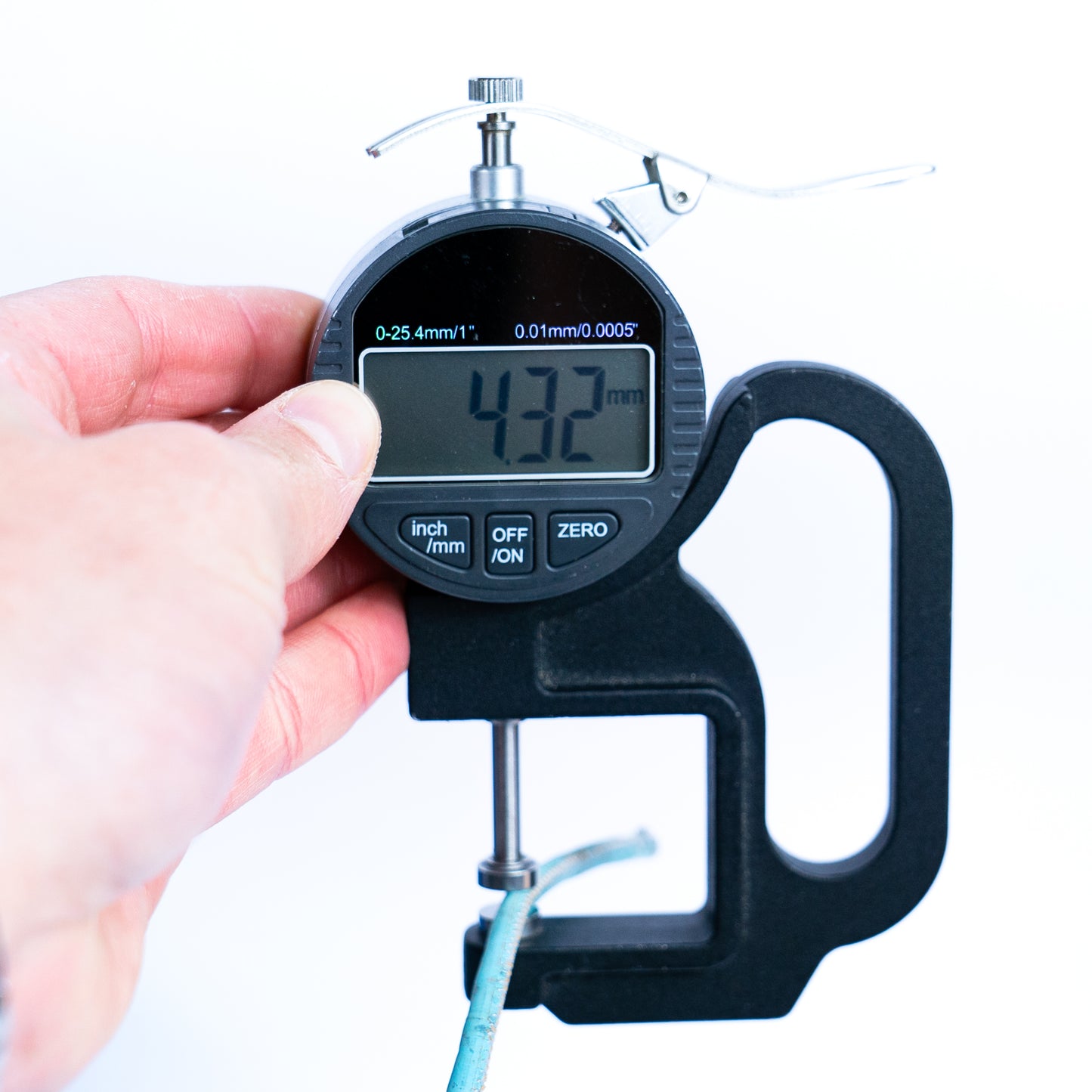 4mm Baby Blue round cork cord COR-445A(10 meters)