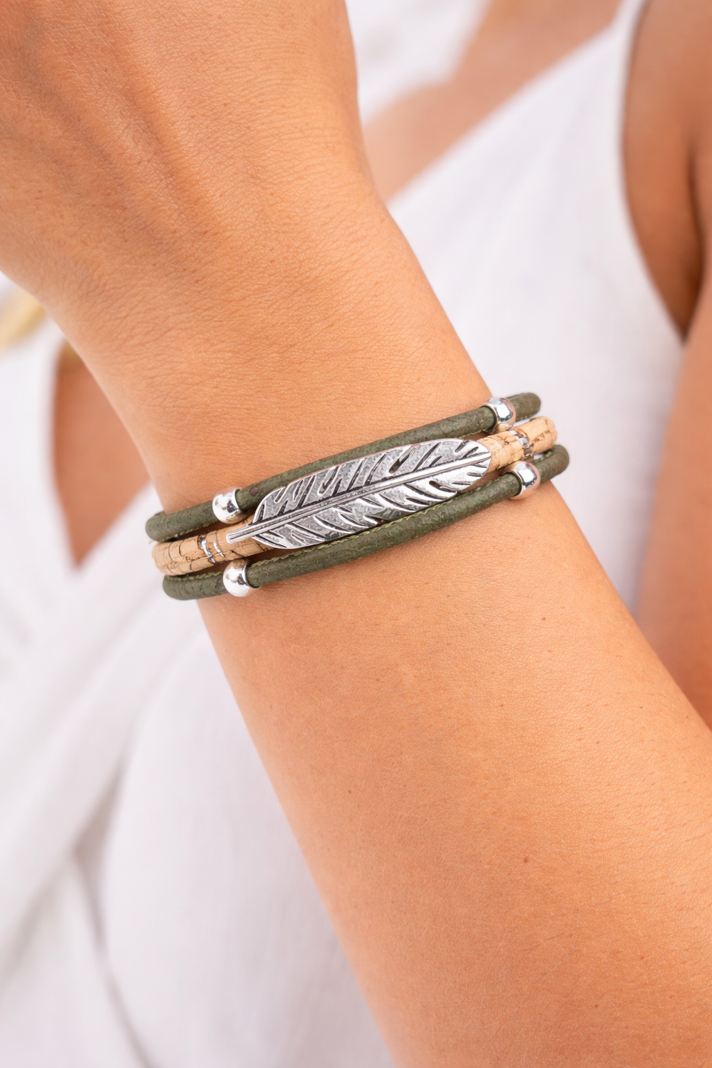 Handmade Portuguese Cork Bracelet Set – Natural Colored Cork with Feather Alloy Charm, Lightweight Eco-Friendly Jewelry（unisex） BRW-023-MIX-5