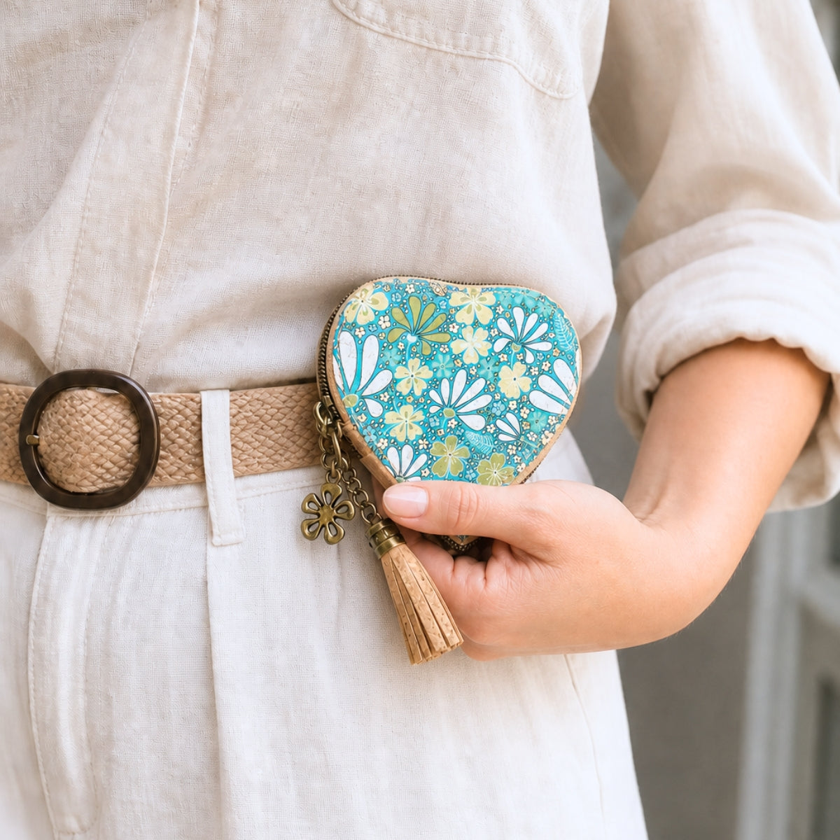 Heart-Shaped Cork Coin Purse with Tassel Alternative Zipper Pouch BAG-2370