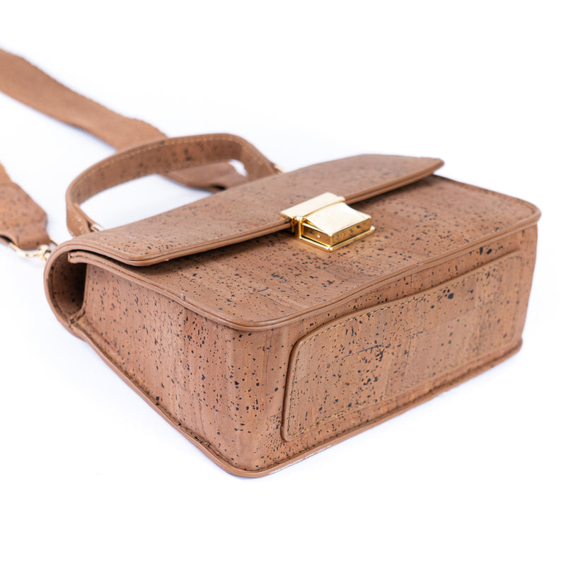 Chic Natural Cork Crossbody Bag with Gold Clasp BAG-2322