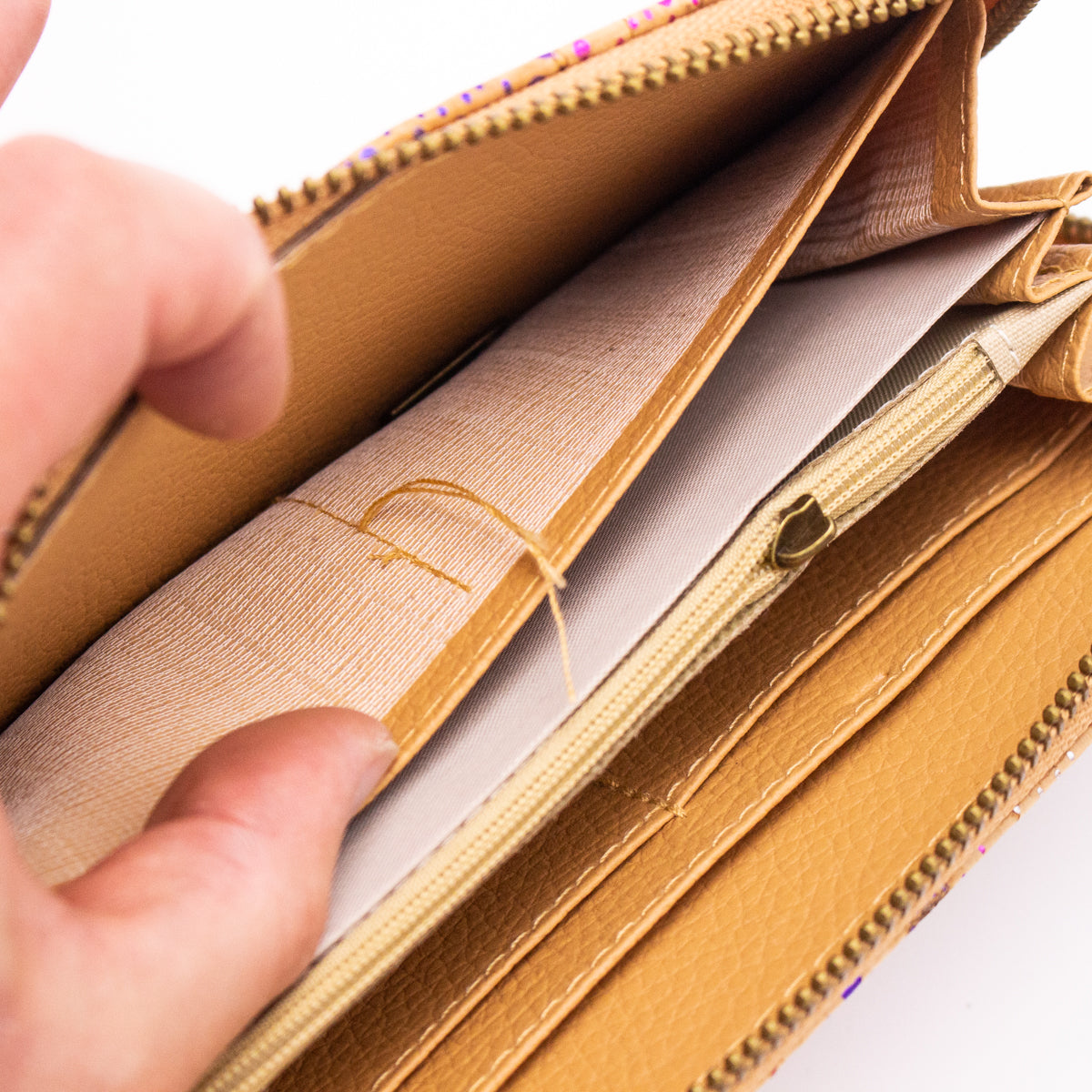 Faulty Cork Wallets SB-254