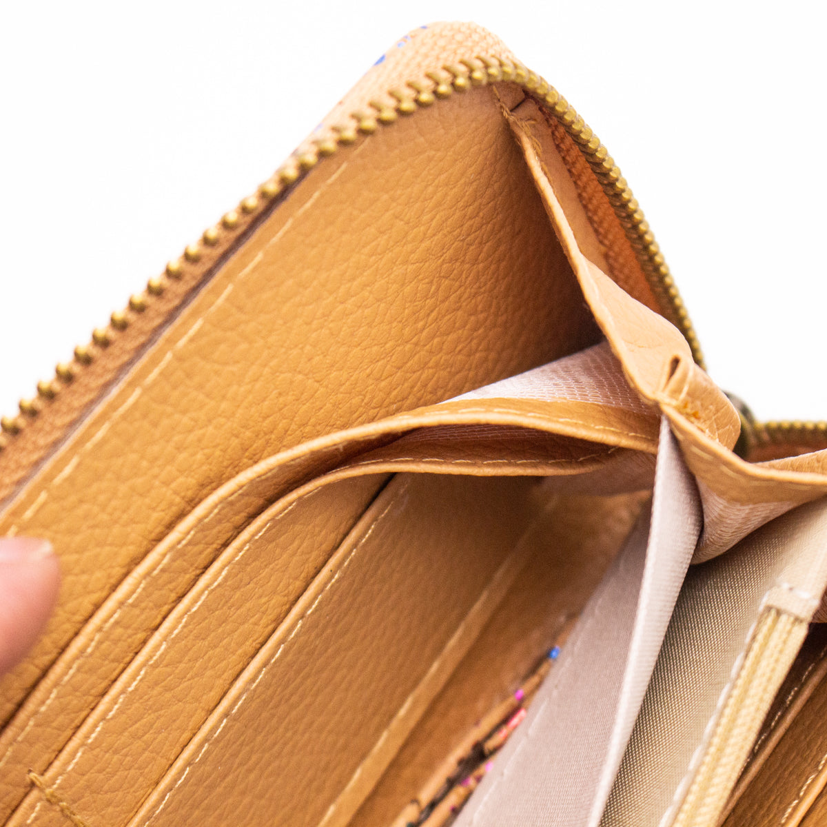 Faulty Cork Wallets SB-254