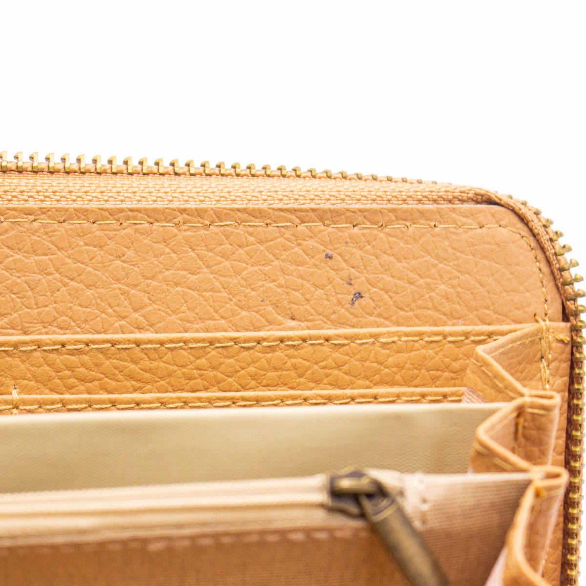 Faulty Cork Wallets SB-254