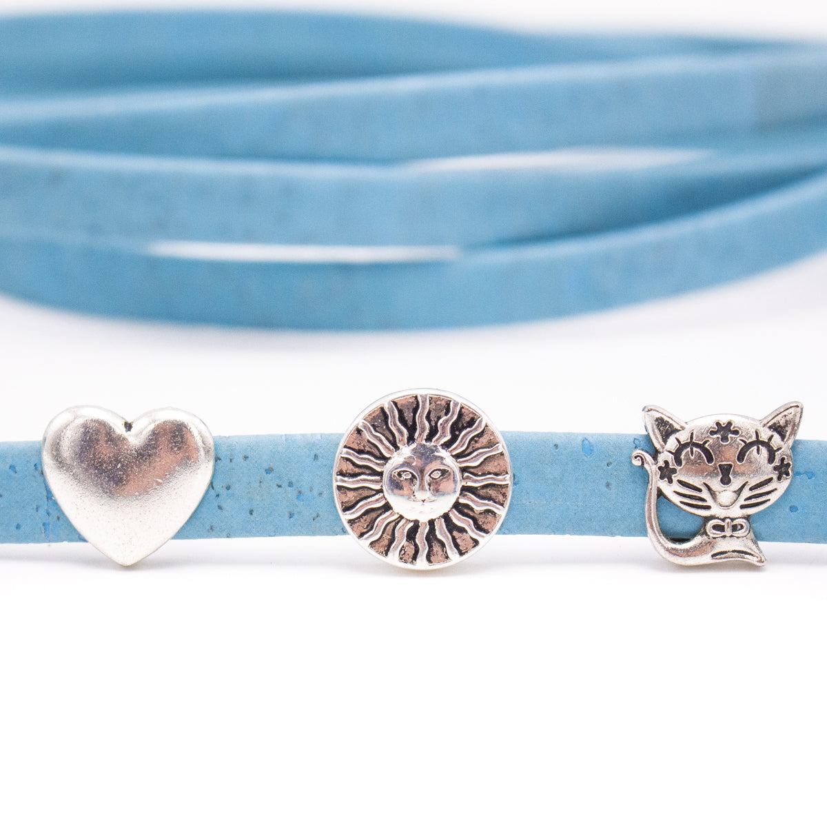 Sky Blue 10mm flat cork cord COR-438-B(10meters)