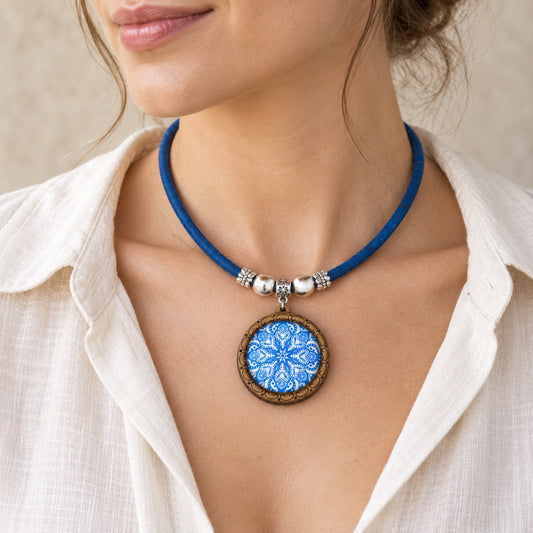 5mm Blue Natural Cork Cord Necklace with Wooden Floral Pendant NE-1043-4