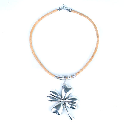 Portuguese Handmade Cork Necklace with Four-Leaf Clover Alloy Pendant NE-1095-4