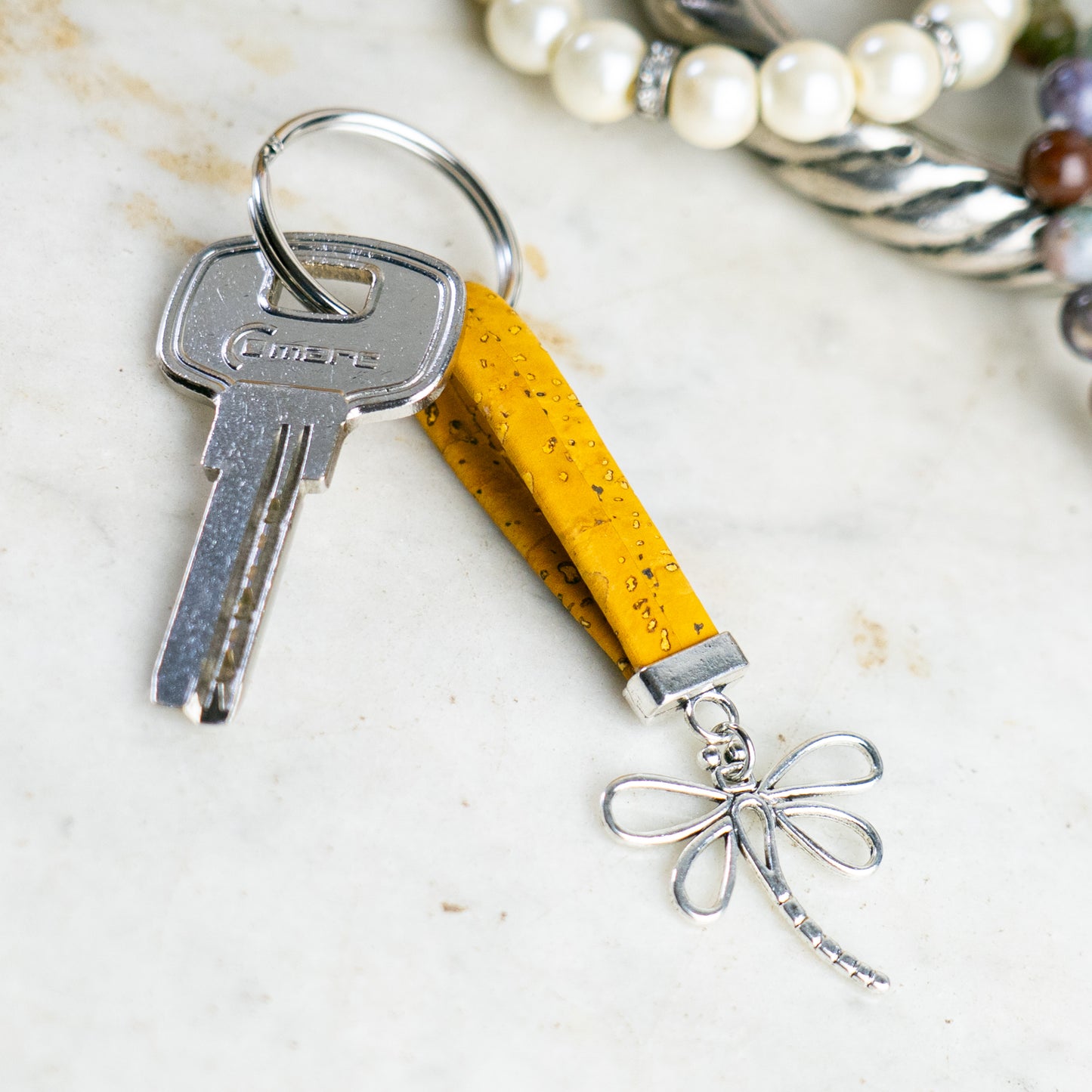 Handmade Cork Keychains with dragonfly，cork keychain  I-117-MIX-10