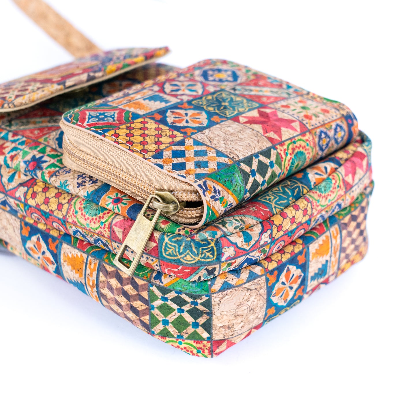 12 UNITS - Mixed Cork Crossbody Bags With Phone Pocket BAGD-620-MIX-12