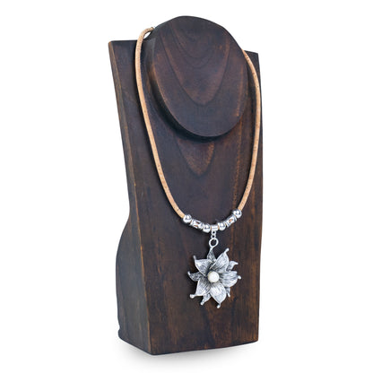 Natural Cork Flower Necklace with Pearl Accent – Handmade Portuguese Jewelry NE-1088-5