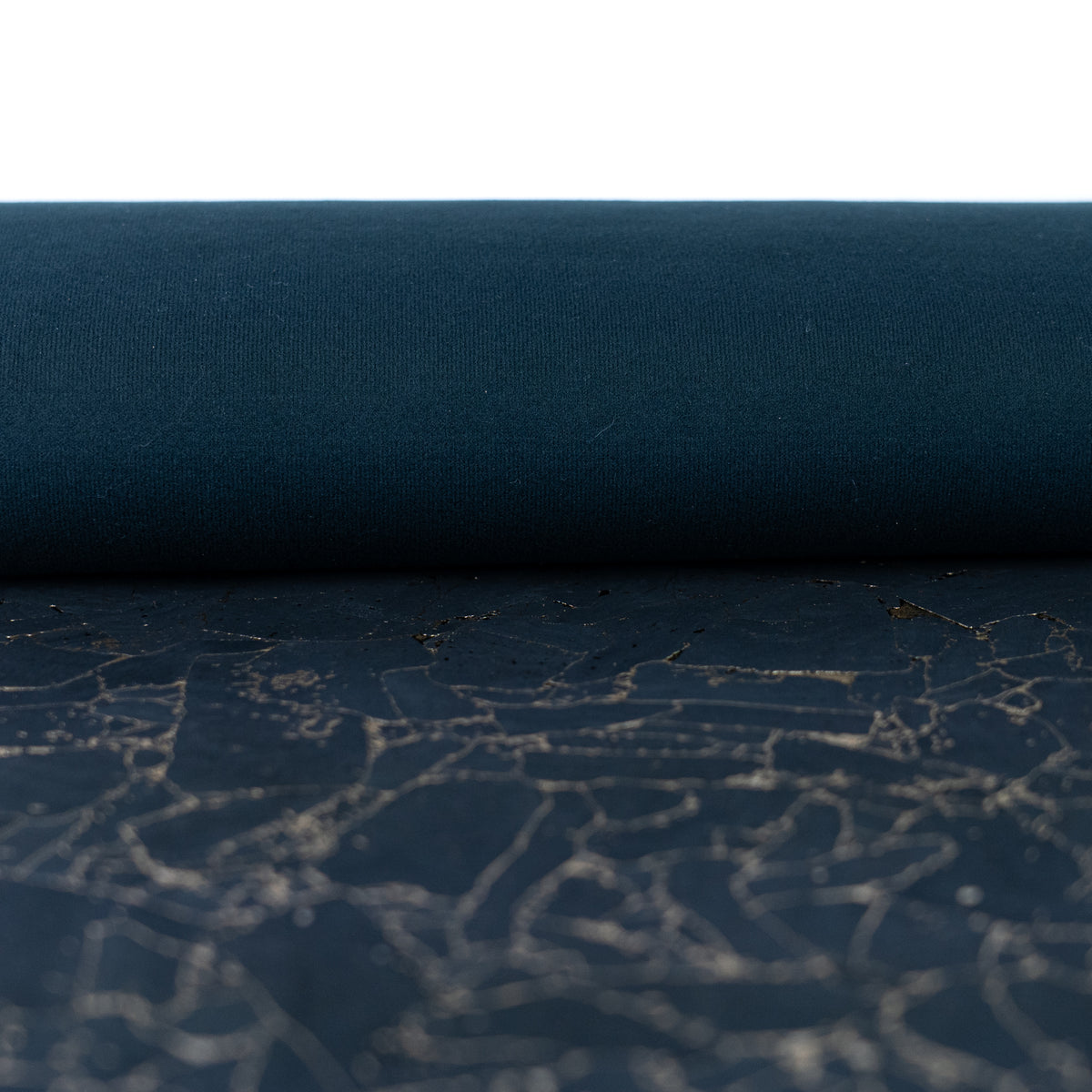 Black Natural Cork Fabric with golden Crackle Accents – 2026NEW GENERATION BACKING COF-804