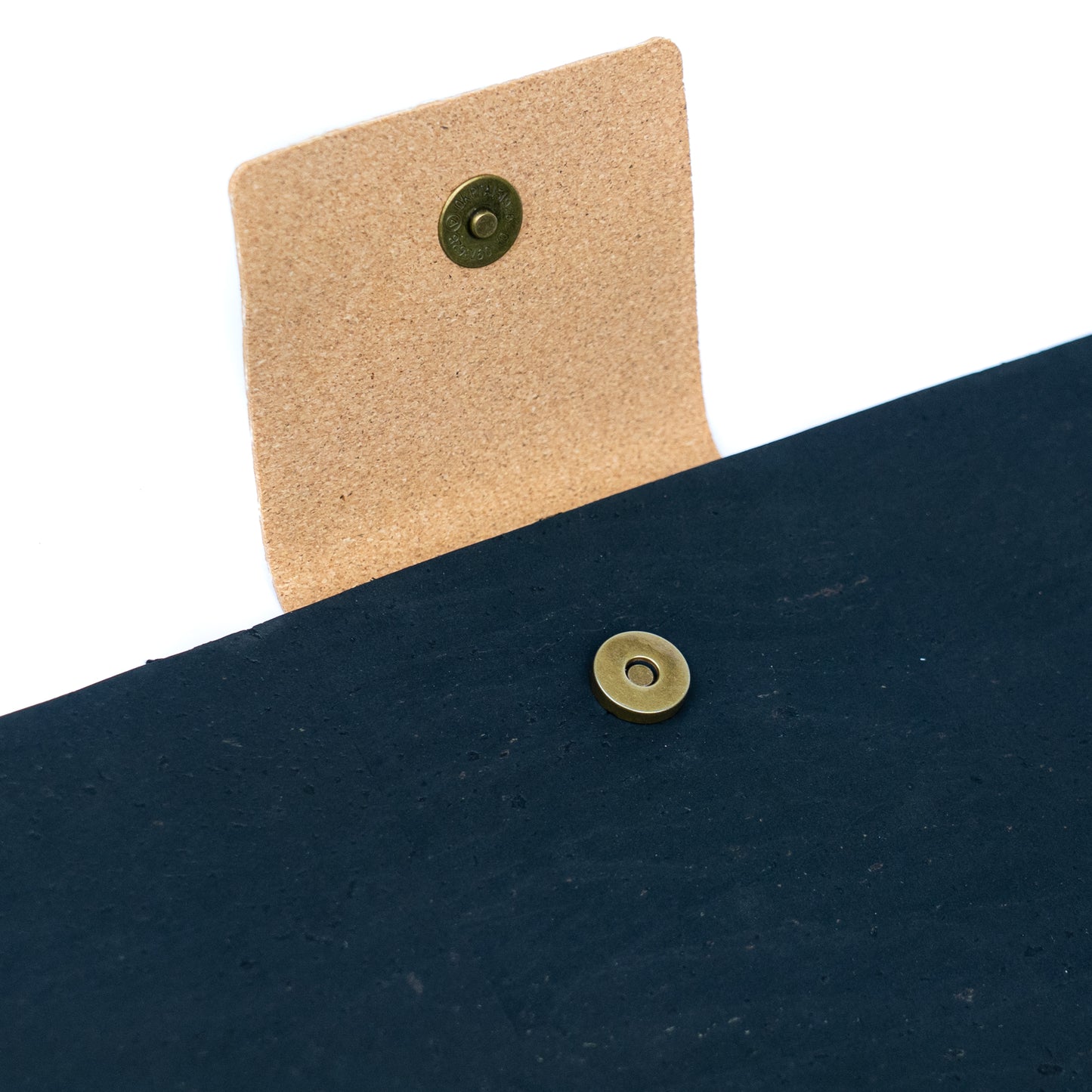 13" Ultra-Slim Cork Laptop Sleeve for MacBook Air & Pro BAGP-352