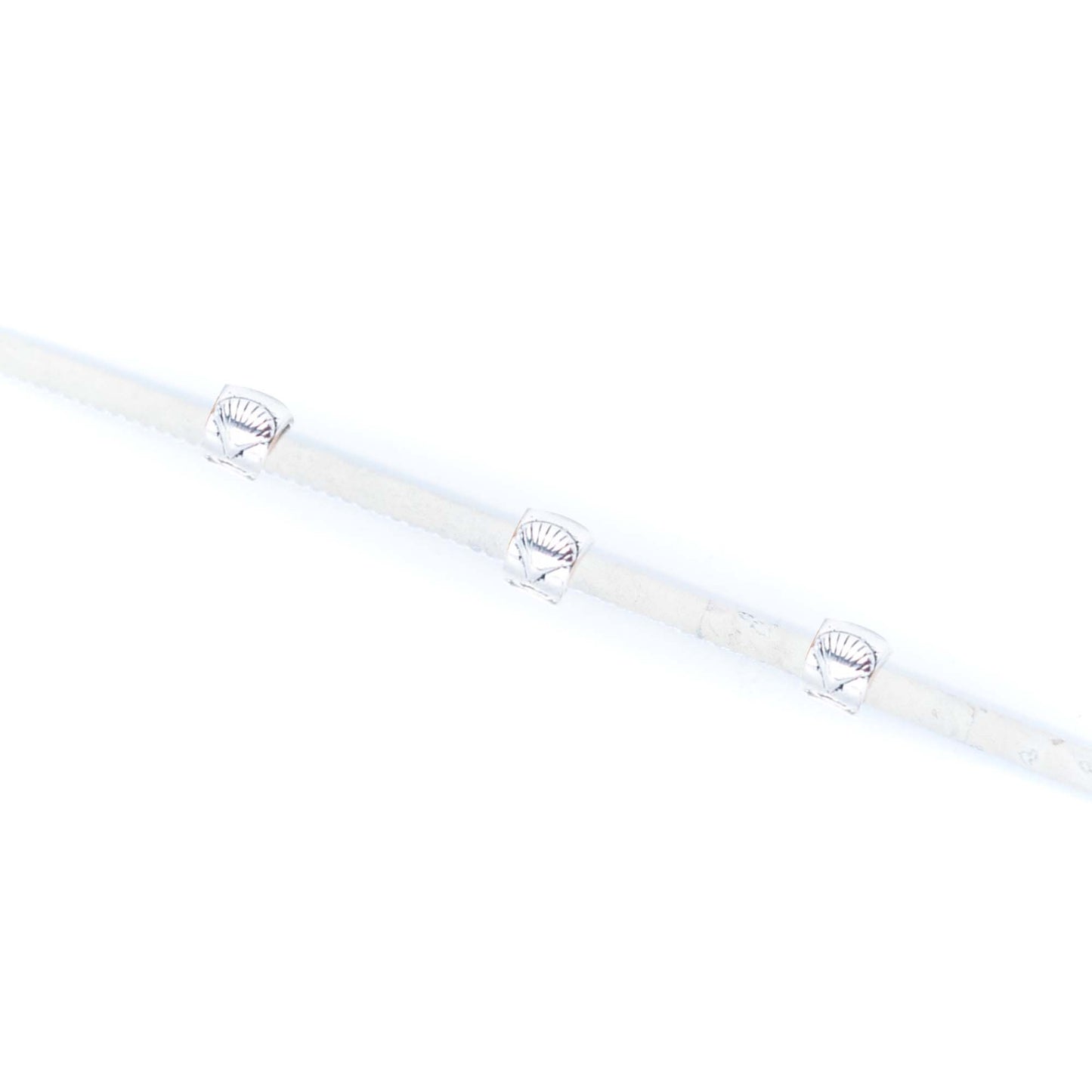 White 3mm round cork cord COR-649(10 meters)