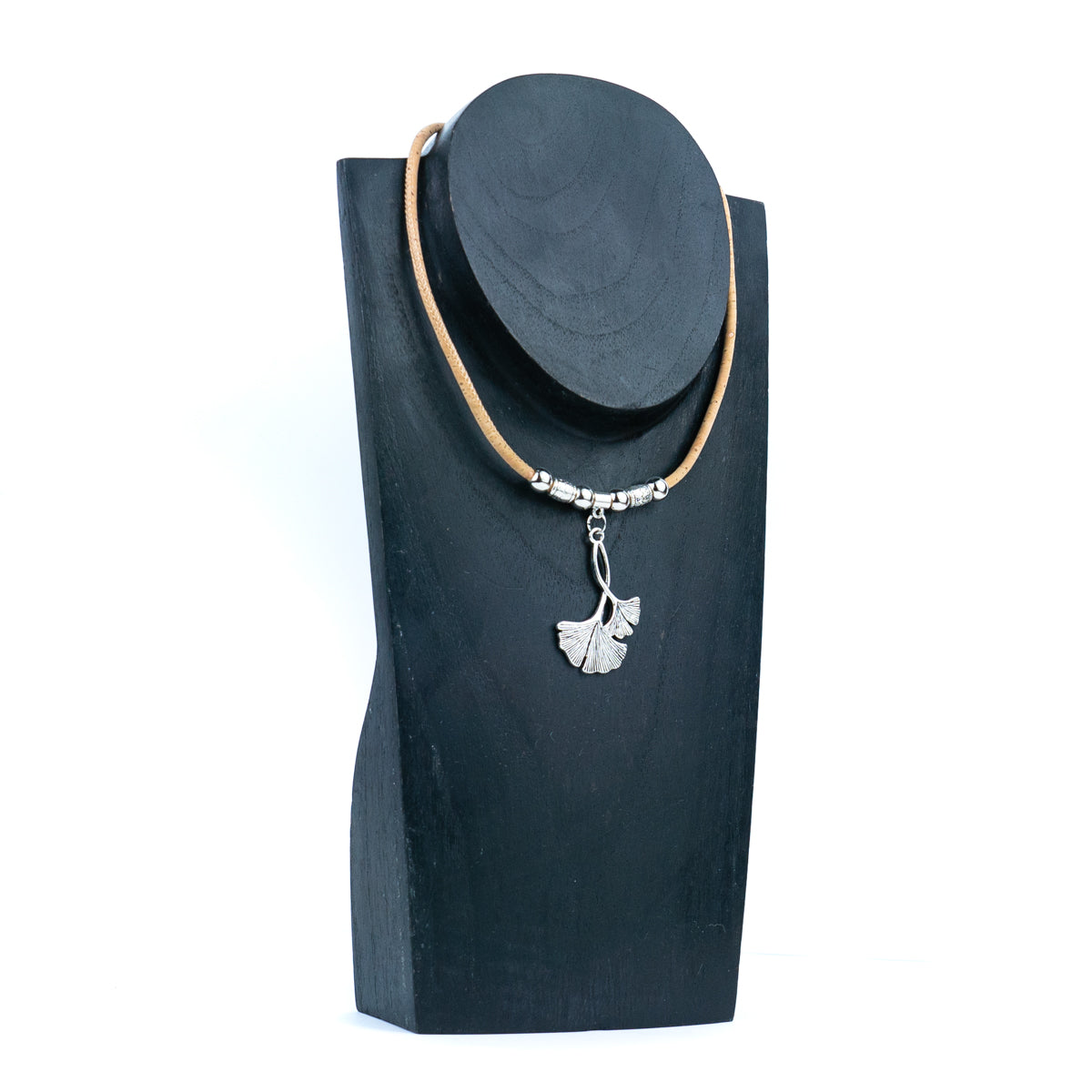 5 colors cork cord and a unique ginkgo leaf shape Pendant handmade women's fashion necklace NE-1075-MIX-5