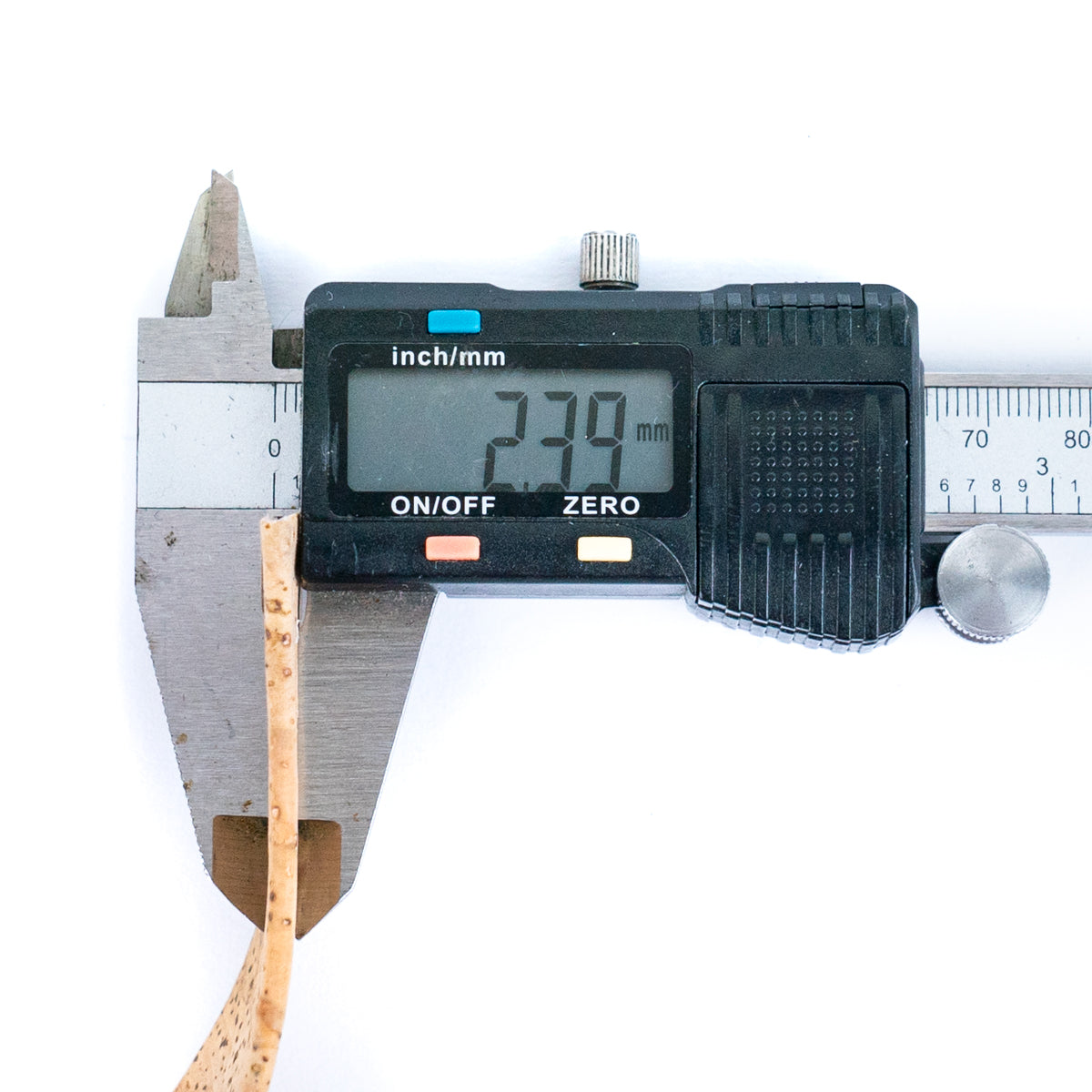 25mm flat cork cord COR-642(5Meters)