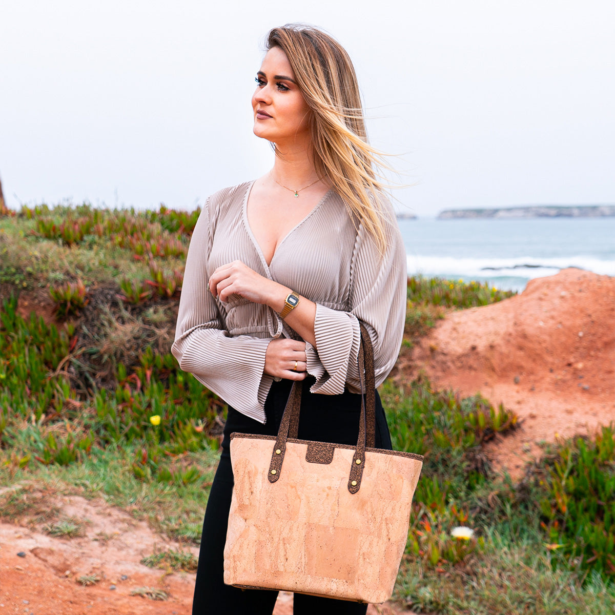 Natural Cork Women's Tote Bag - Spacious, Minimalist, and Sustainable BAG-2313