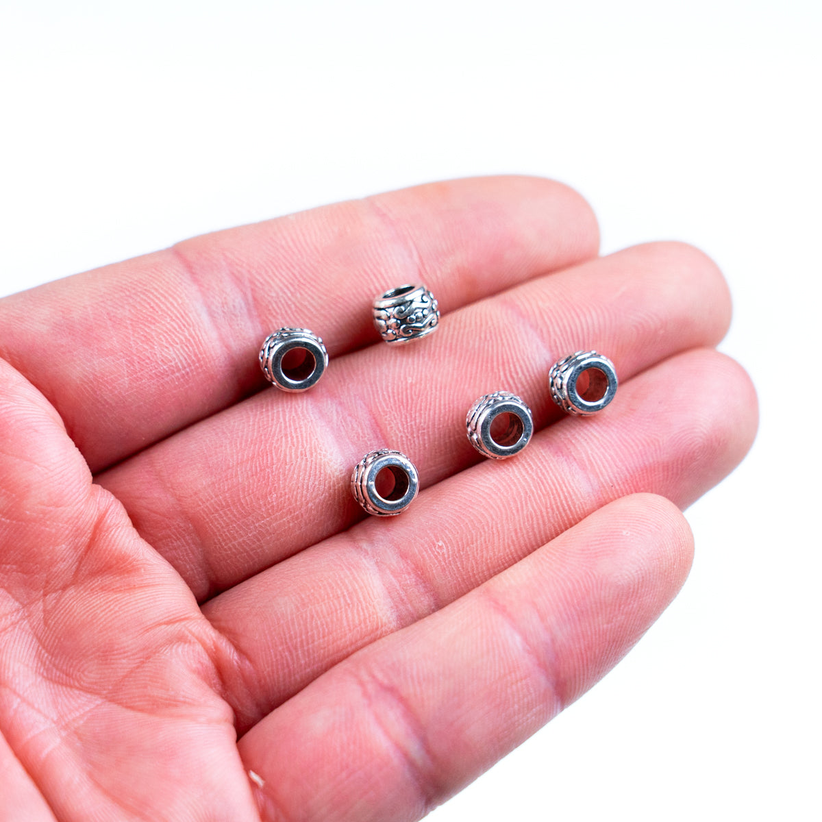 20pcs about 2mm round leather Antique Silver  beads  jewelry supplies jewelry finding D-5-3-185