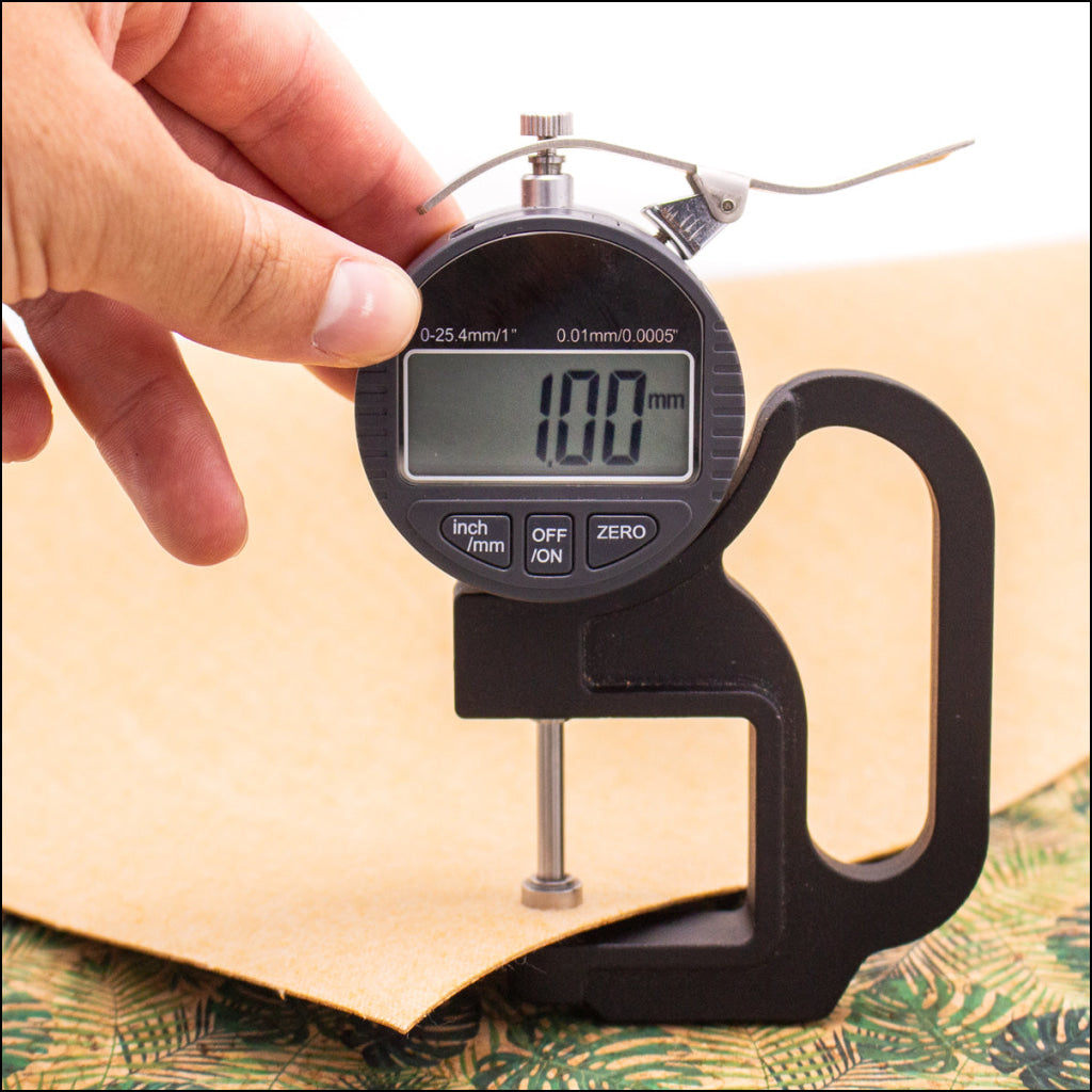 Green Leaves Pattern Cork Fabric Cof-373 Cork