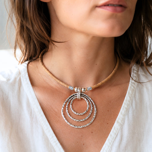 Portuguese Handmade Cork Necklace with Triple Circle Alloy Pendant NE-1092-3